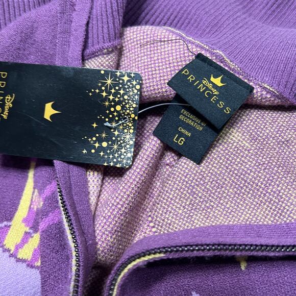 DISNEY RAPUNZEL TANGLED ICONS ZIPPERED CARDIGAN / SWEATER - Picture 6 of 6